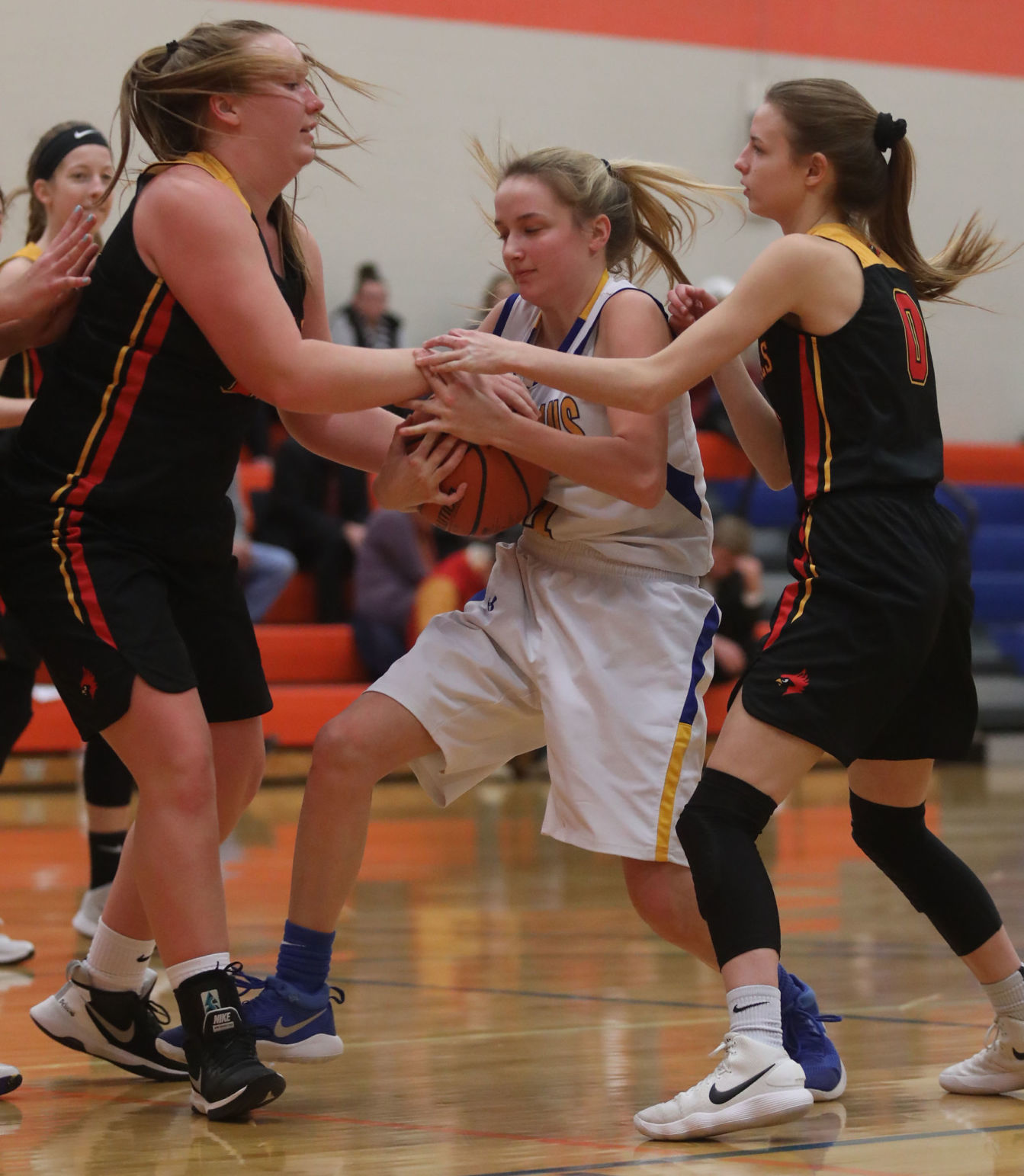 Warrensburg Latham vs Maroa Forsyth girls basketball 8 1.2.19.jpg